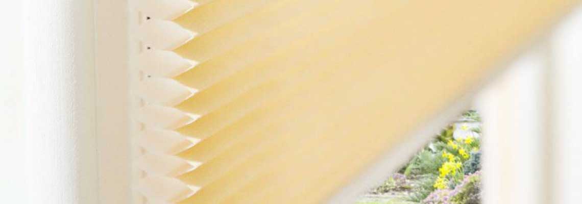 THERMASHADE-FREEHANG-PRIMROSE-3DET.jpg